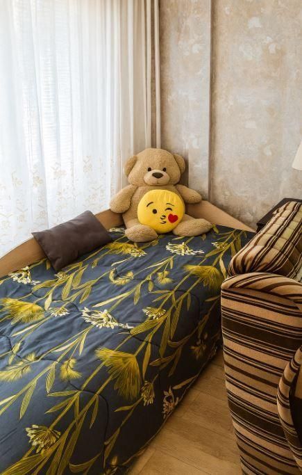 Дава се под наем Двустаен апартамент в Варна, Цветен квартал - 74 кв.м за 550 € - Снимка #3