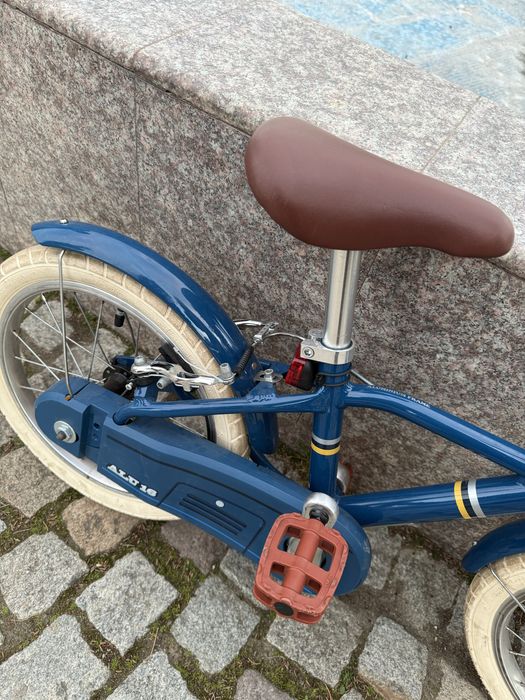 Олекотено детско колело B'TWIN City 900 ALU (16 инча) + помощни гуми