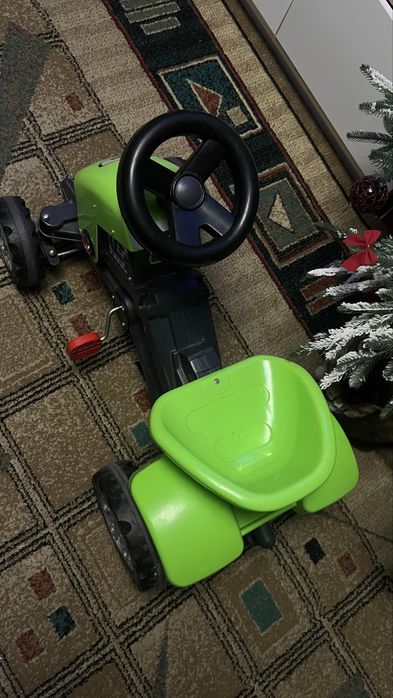 Продам веломобиль -трактор