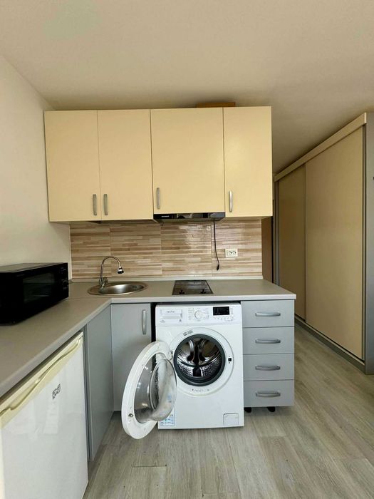 Garsonieră de închiriat Bulevardul Poitiers - Frumoasa