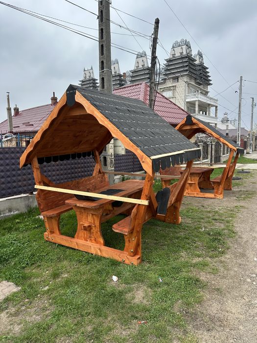 Foisore masive din lemn