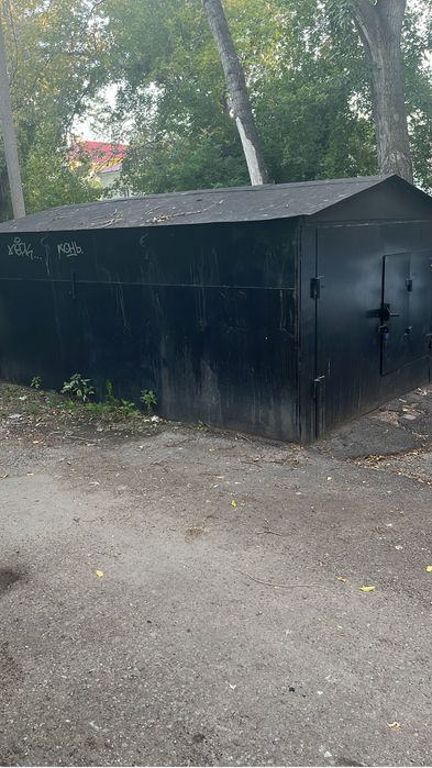 Продаю металлический гараж (самовывоз)