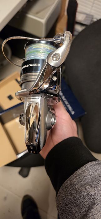 Макара преден аванс SHIMANO Saragosa 8000 SW A HG