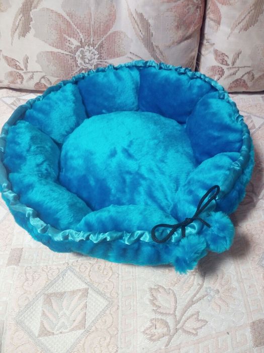 Лежанка для кошек и собак