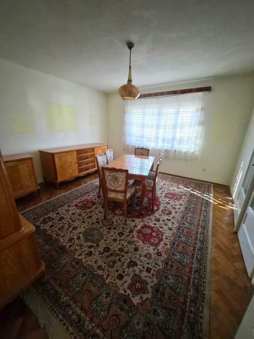 Oportunitate excelentă de investiție! Casă individuală în Mediaș,  Piața Miron Costin (Zona A).