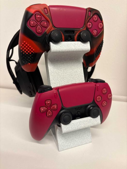 Suport 3D pentru 2 controlere și căști – ideal pentru PS5