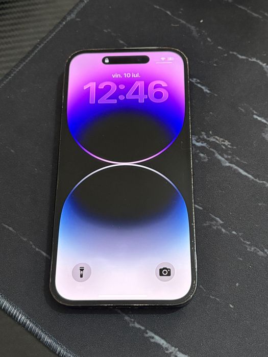 iPhone 14 pro folosit