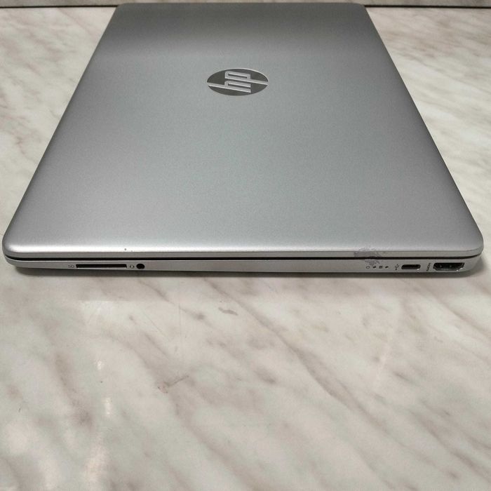 Laptop HP 15s AMD Ryzen 7 5700 512GB SSD 15.6 Zeus Amanet Rahova 24849