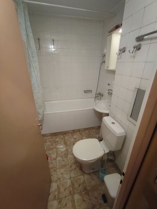 Продава се Едностаен апартамент в София, Света Троица - 44 кв.м за 2107 €/кв.м - Снимка #1