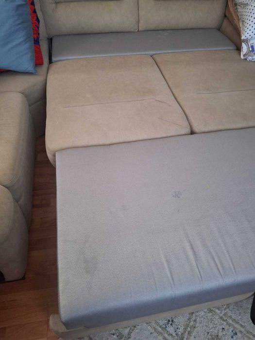 Продам угловой диван в хорошем состояний б/у