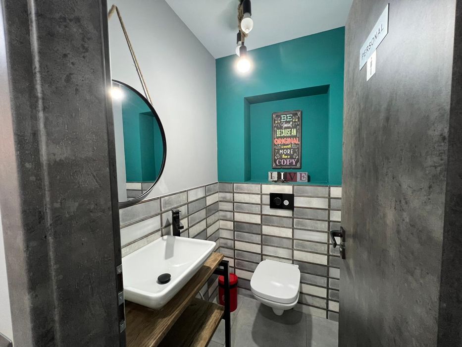 Vand spatiu comercial