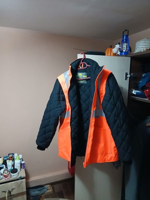 Vând geacă reflectorizantă