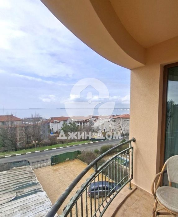 Тристаен апартамент с ПАНОРАМА МОРЕ в гр. Свети Влас