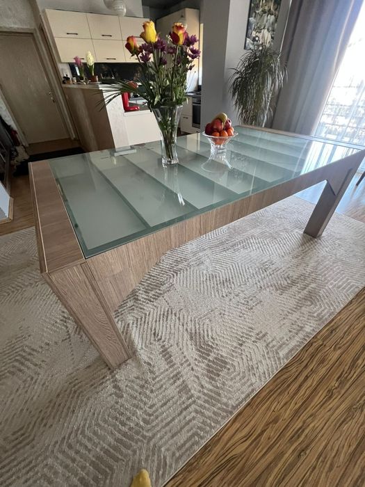 Set dining elegant – 6 scaune aproape NOI + masă modernă