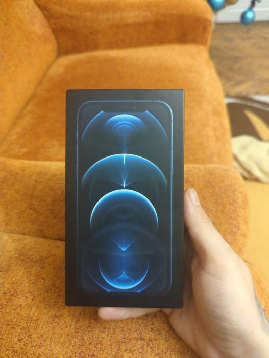 IPHONE 12 pro 128gn pacific blue