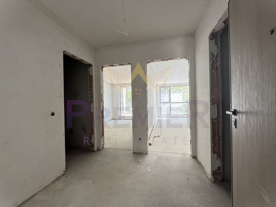 Продава се Двустаен апартамент в София, Малинова долина - 75 кв.м за 2132 €/кв.м - Снимка #2