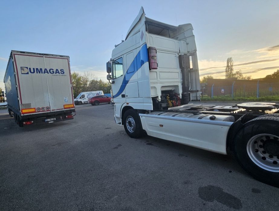 Vând Daf XF 105 460 Standart retarder