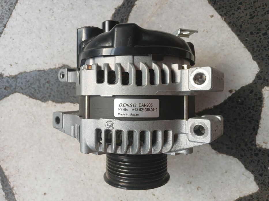 ЧИСТО НОВ Оригинален Алтернатор DENSO за Honda Accord 7 2.2 i-ctdi