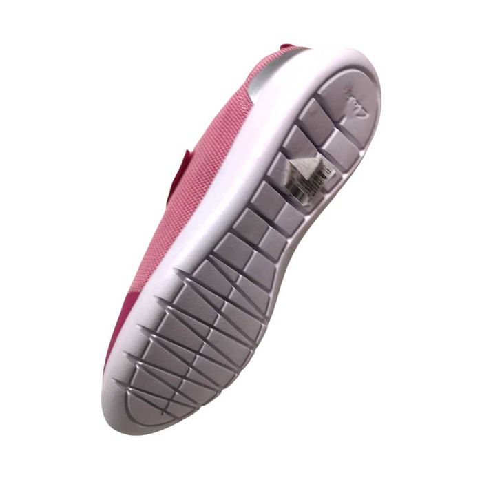 Vand papuci Clarks pentru copii - noi - 35.5