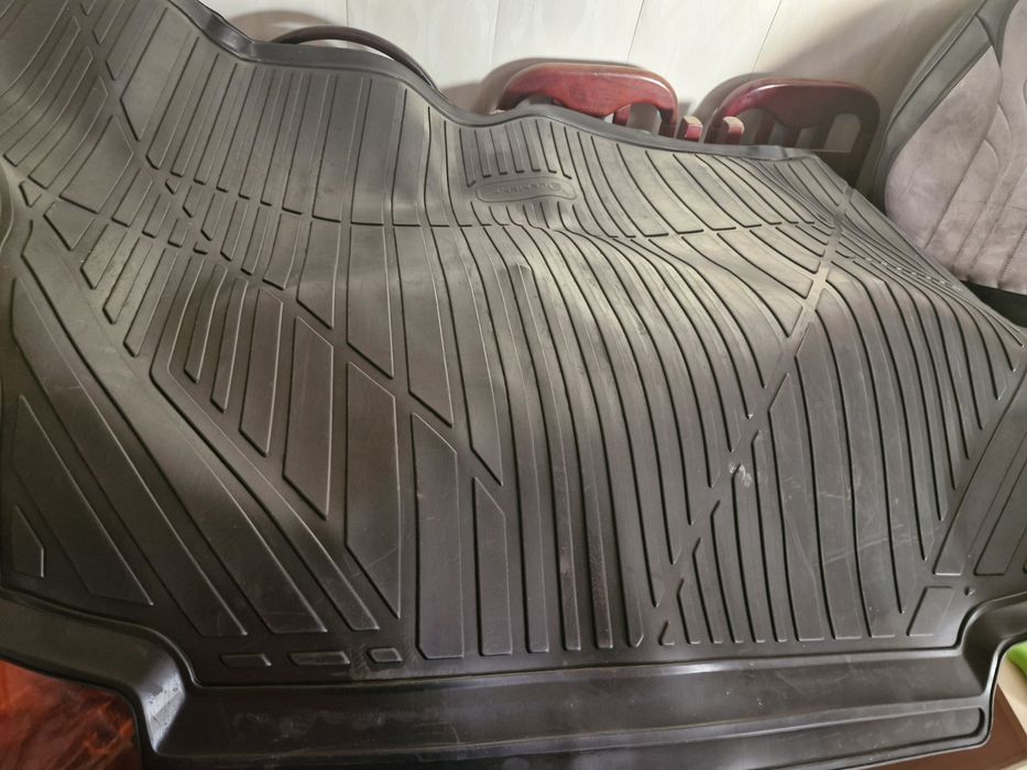 Автоковрики  от Камри 75