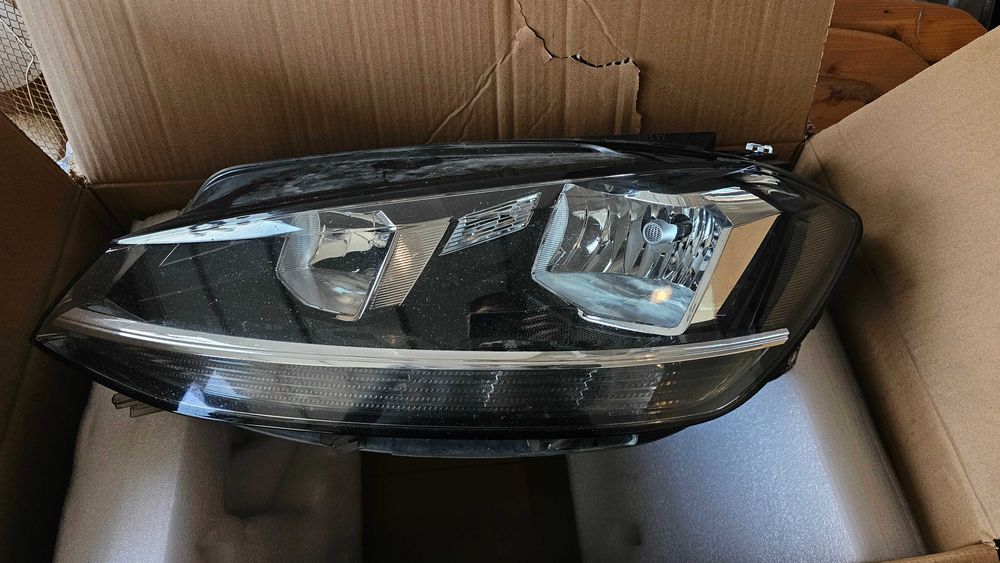 Set Faruri si Stopuri Volkswagen Golf 7