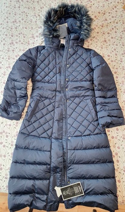 Яке - GUESS Ново