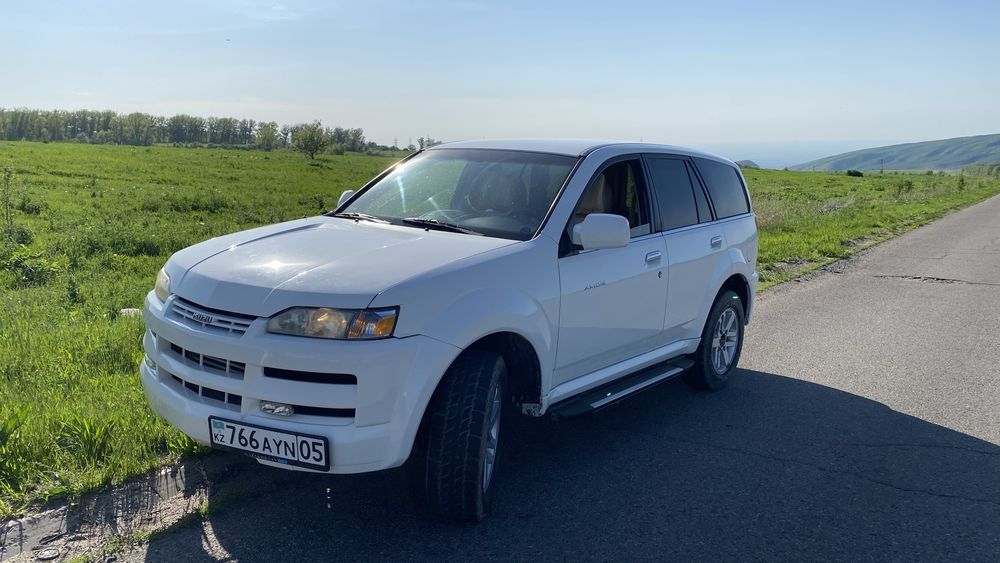 Продам Isuzu Axiom
