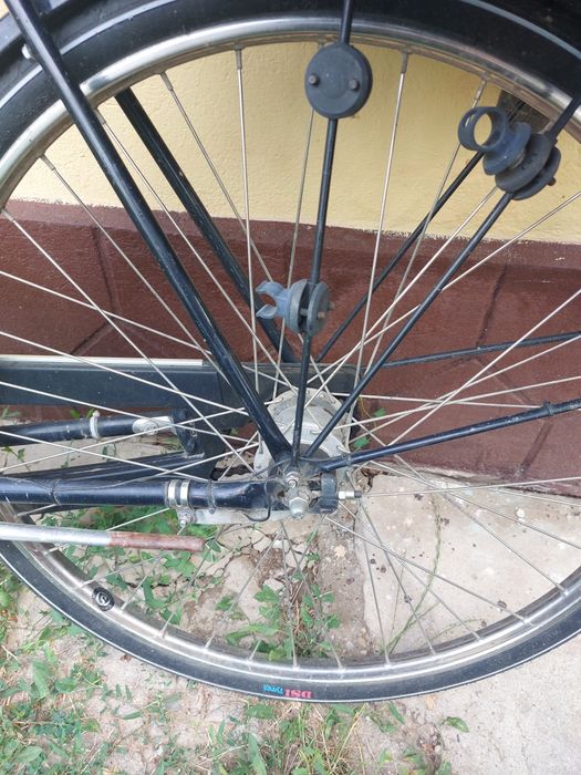 Vând bicicleta olandeza
