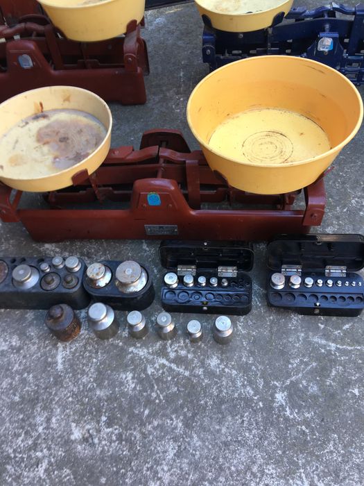 Кантар везна три броя