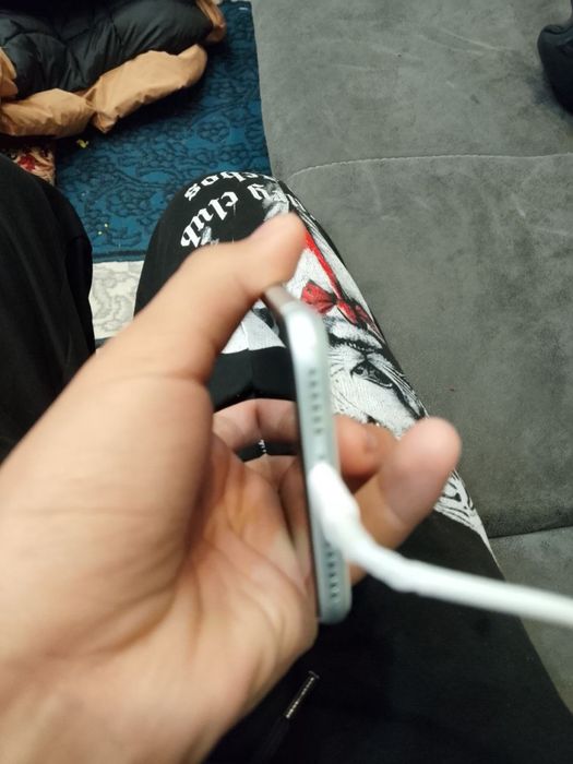 iphone se 2020 64 aybyoq