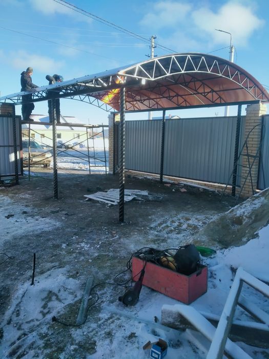 Забор, ворота, лестницы в Костанае