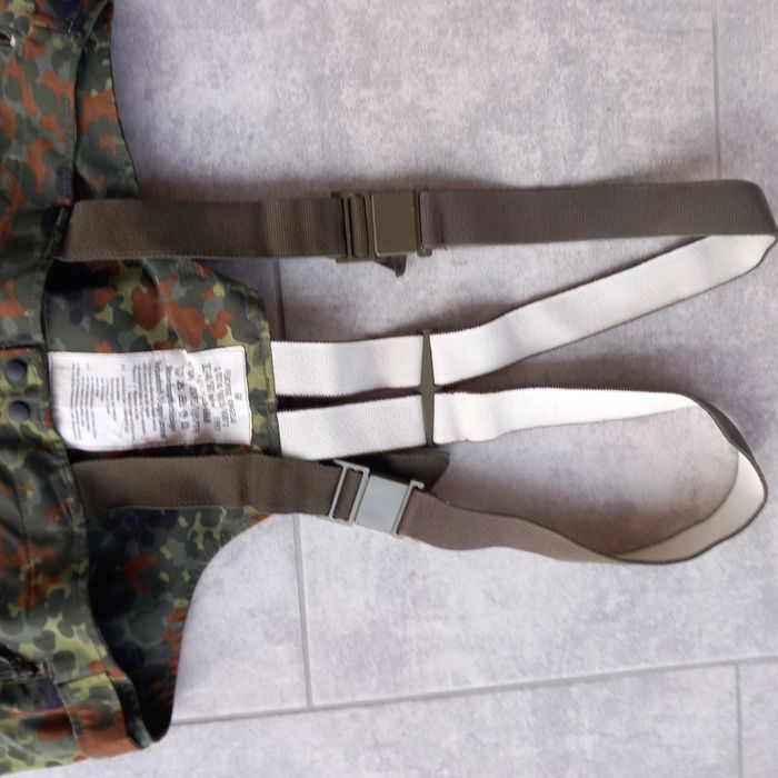 Supra pantaloni pescuit