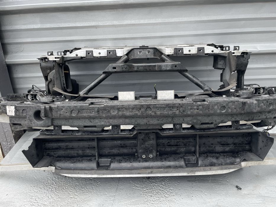 Маска/ очиларка БМВ 2,3 серия, Г20/ Г21/ Г42 (maska bmw G20/ g21)