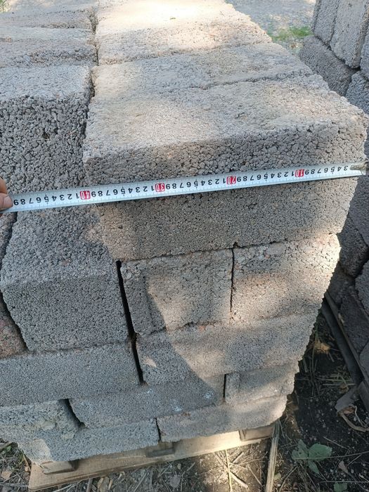 Продам керамзитоблоки
