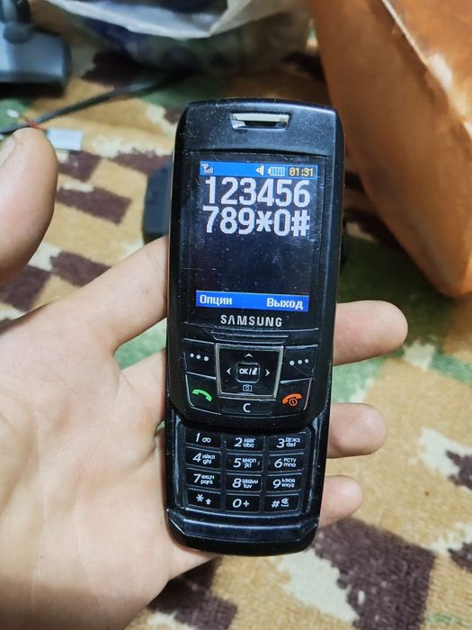 Продам телефоны разные