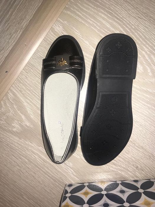 все туфли по 4000 тг