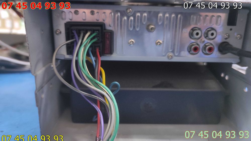 radio auto AKAI ACA 271 UR cu usb sdcard toate mufele prezente