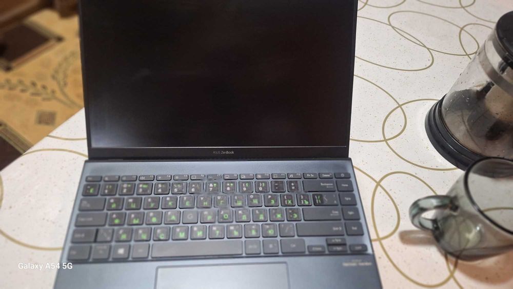 Ноутбук ASUS zenbook 14