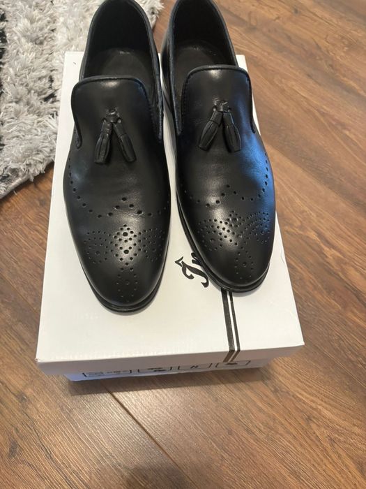 Pantofi eleganți noi  ideali pentru nuntă, botez