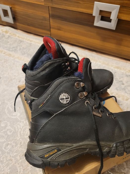 Кросовки зимние для мальчика. Натуралка