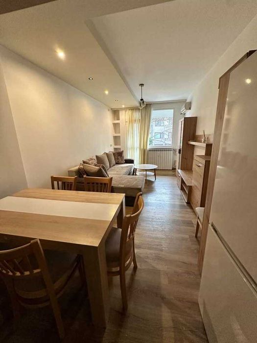 Дава се под наем Тристаен апартамент в София, Редута - 78 кв.м за 1097.01 € - Снимка #3
