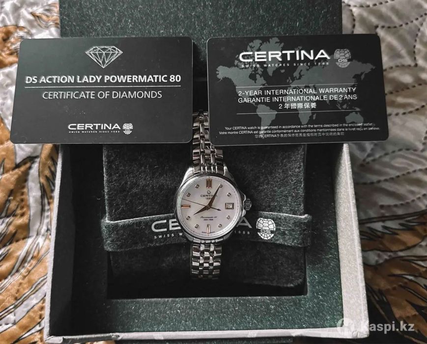 Женские часы с брилиантами Certina   Производство Швейцария.