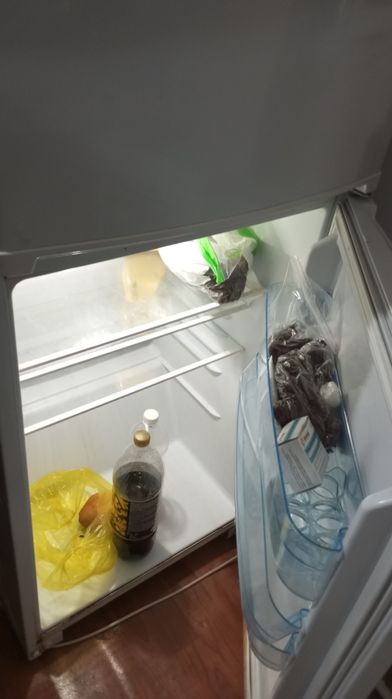 Холодильник рабочий