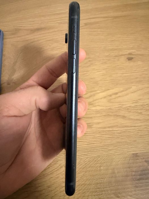 iPhone XR 128G  с калъф