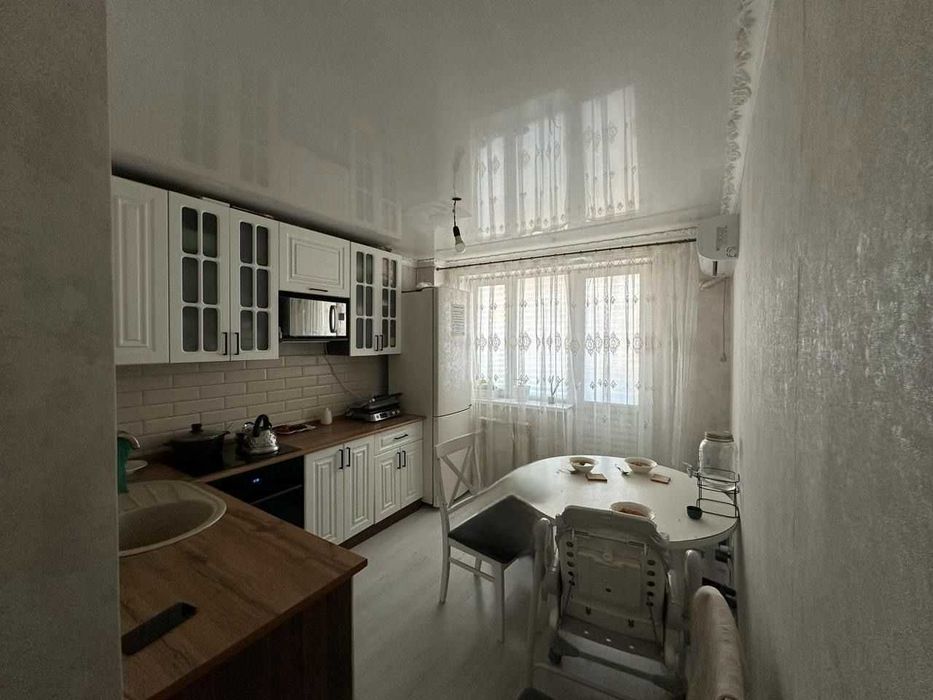 Продается 3 комн кв Сары арка,6/2