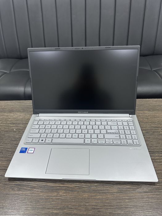 мощный 12-ядерный core 5 Asus Vivobook F150, для графики и iT