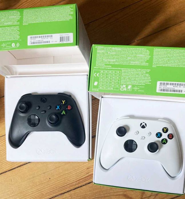 Xbox Series контролер – отлично състояние, с кутия