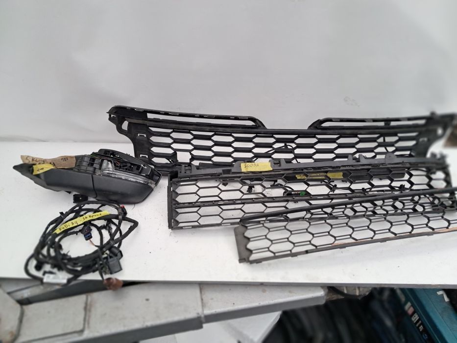 Огледало решетка в броня Skoda Karog  Scala  Kodiag  Kamig