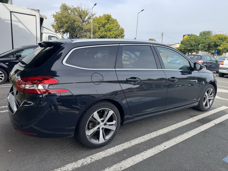 Peugeot 308 T9 break automata, 1.2 PureTech euro 6, pachet Allure, panoramic