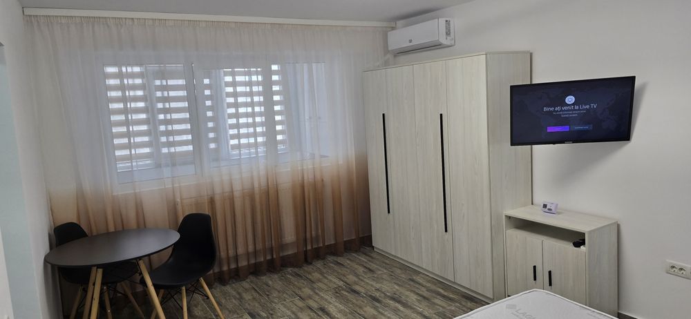 Închiriez garsoniera zona Școlilor